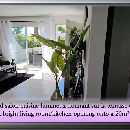 L'hyliadenna Avec Jardin Au Coeur D'heliopolis - Village Naturiste, A Pied Apartment *